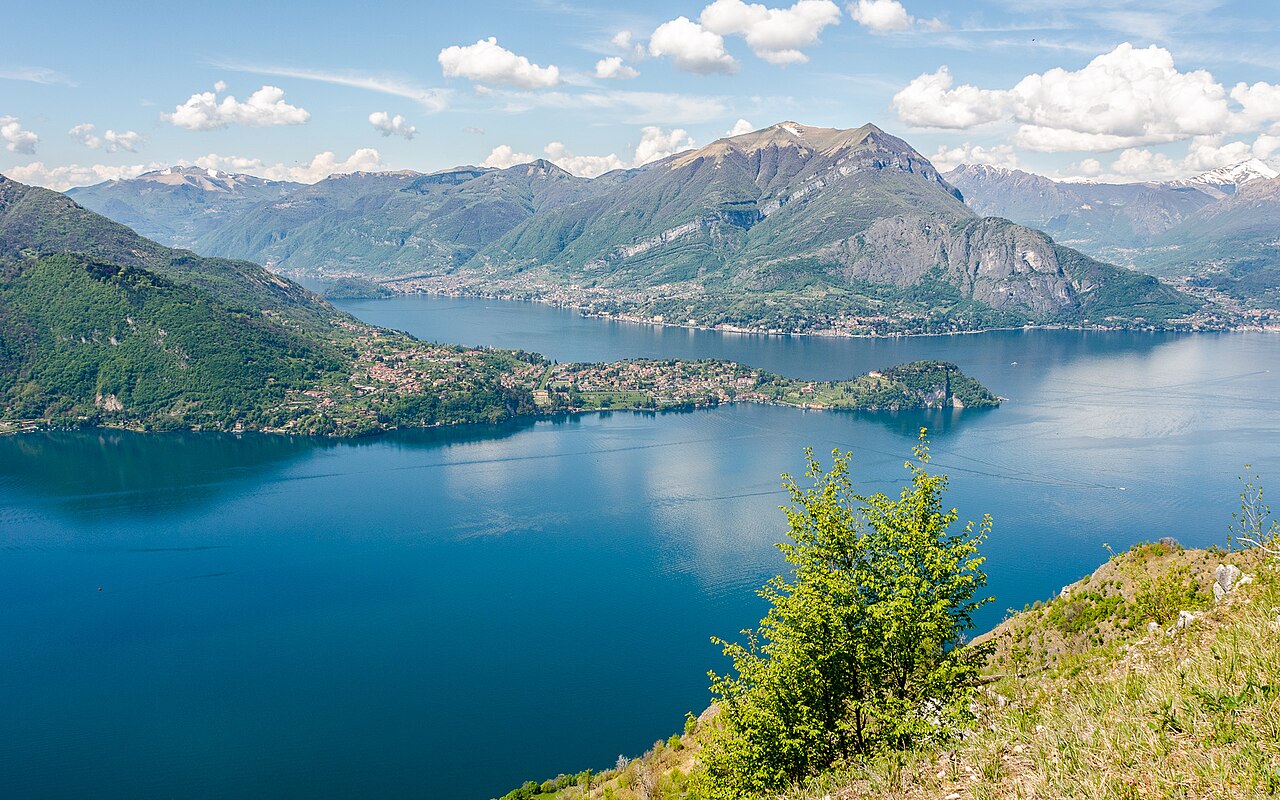 Como – miasto nad jeziorem Lario. Historia, zabytki i praktyczny przewodnik