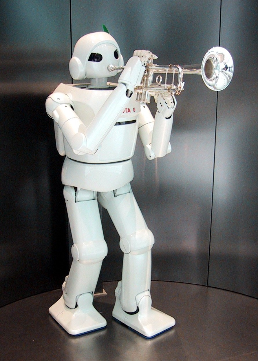 Chiński robot humanoidalny strzela gole przeciwko człowiekowi. Co naprawdę osiągnęli naukowcy z Tsinghua?