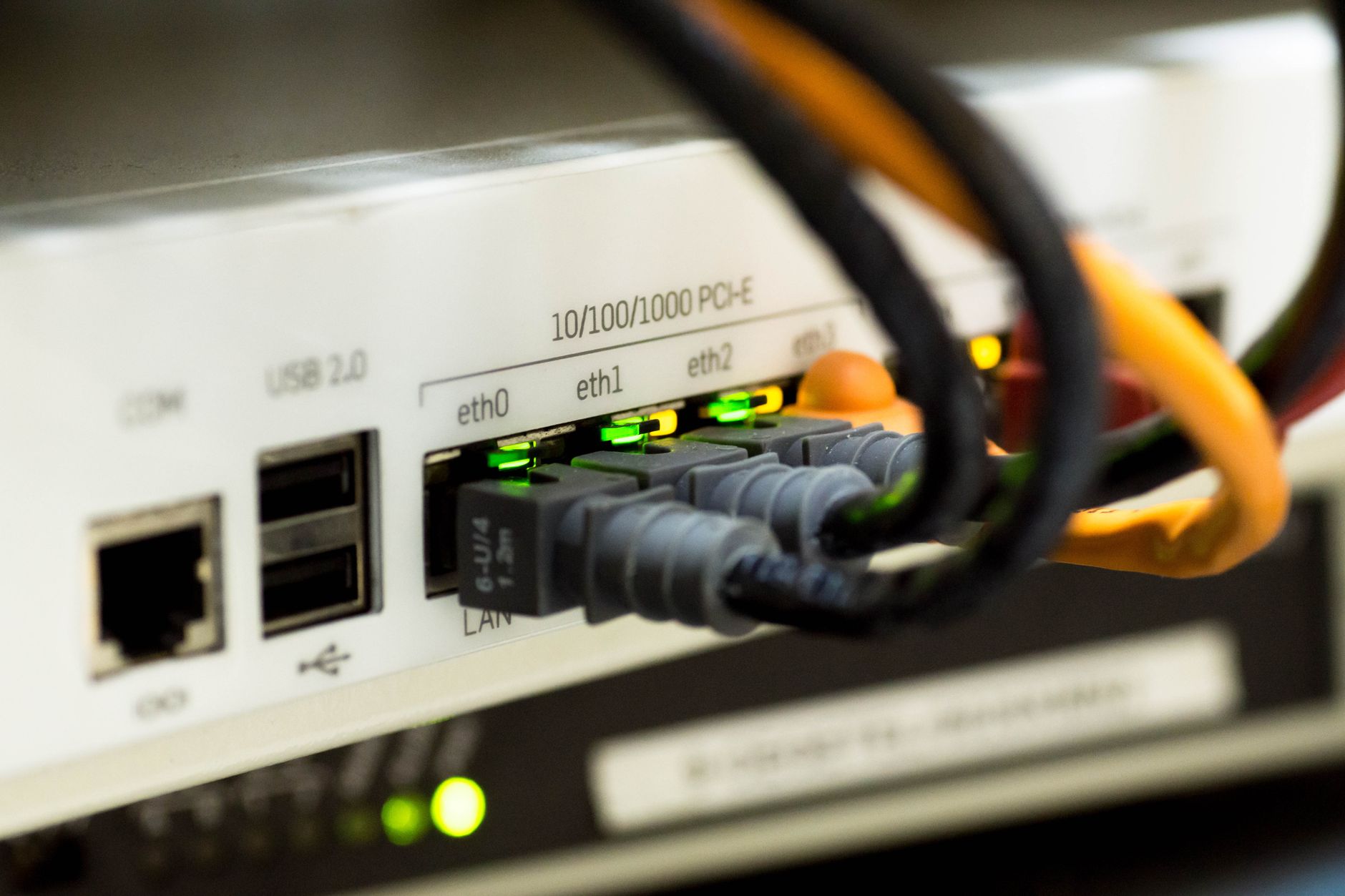 FritzBox: aktualizacje FritzOS, nowy router 5630 i Matter – co to oznacza dla Twojej sieci domowej?